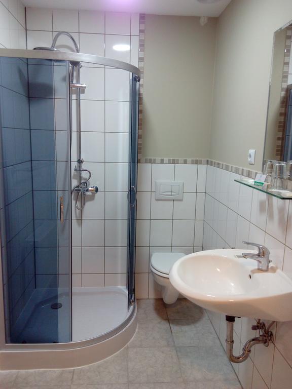 Hotel Zum Schleicher Kuckuck Ngoại thất bức ảnh